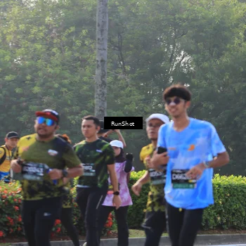 Runner Photo 6998319