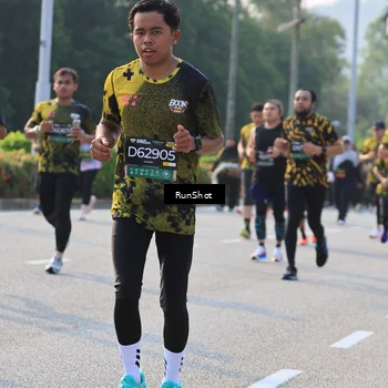 Runner Photo 6998321