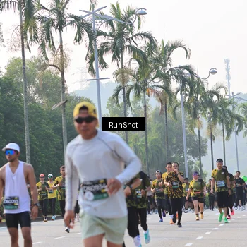 Runner Photo 6998348