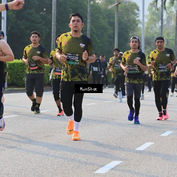 Runner Photo 6998362