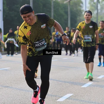 Runner Photo 6998412