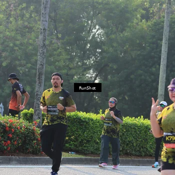 Runner Photo 6998418