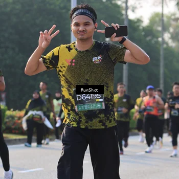 Runner Photo 6998433