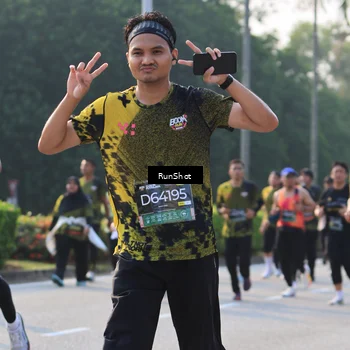 Runner Photo 6998434