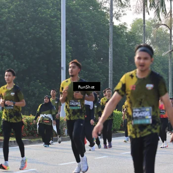 Runner Photo 6998437