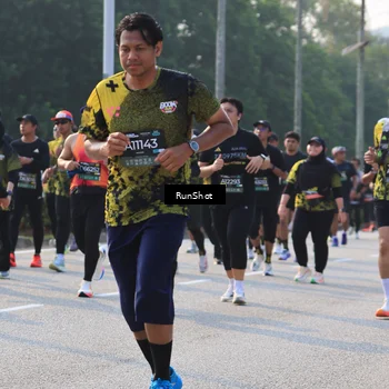 Runner Photo 6998462