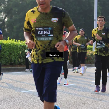 Runner Photo 6998469