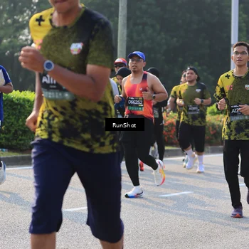 Runner Photo 6998484