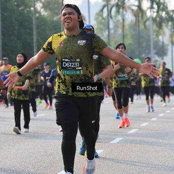 Runner Photo 6998522