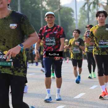 Runner Photo 6998551