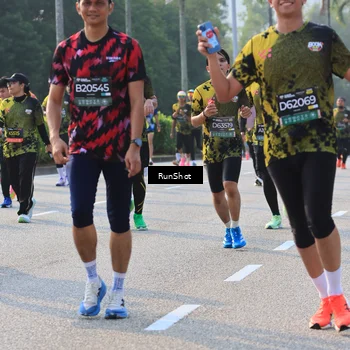 Runner Photo 6998555
