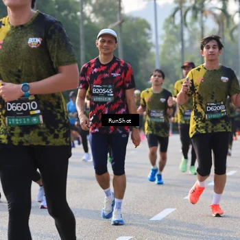 Runner Photo 6998557