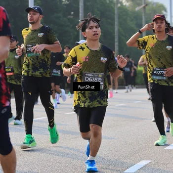 Runner Photo 6998562