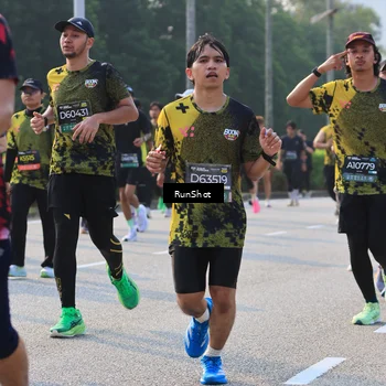 Runner Photo 6998566