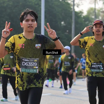Runner Photo 6998573