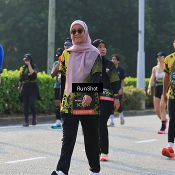 Runner Photo 6998575
