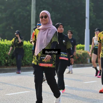 Runner Photo 6998579