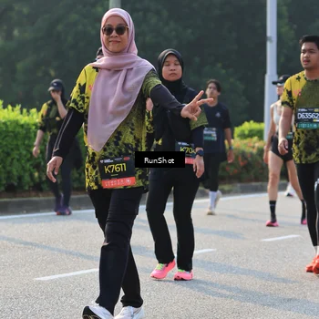 Runner Photo 6998597