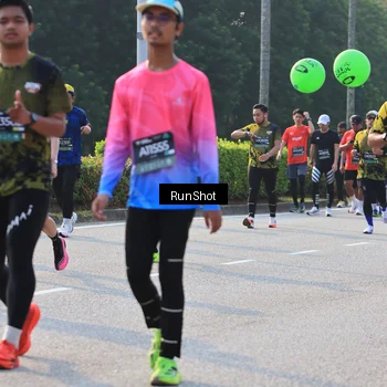 Runner Photo 6998600