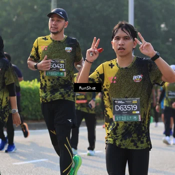 Runner Photo 6998611