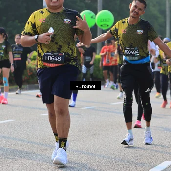 Runner Photo 6998616