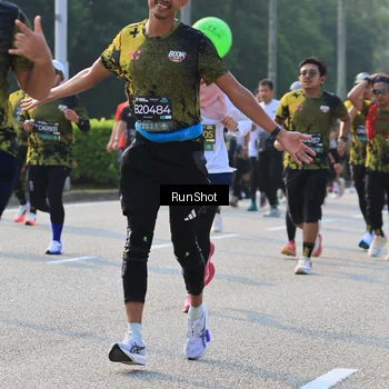 Runner Photo 6998620