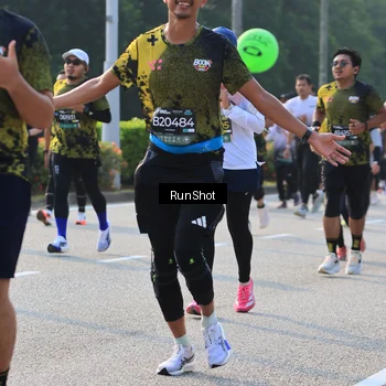 Runner Photo 6998625