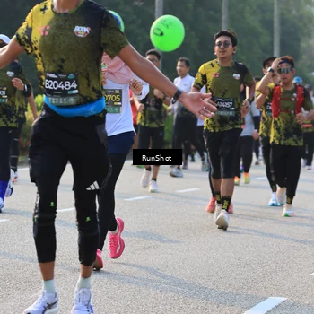 Runner Photo 6998630