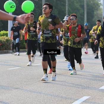 Runner Photo 6998647