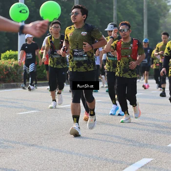 Runner Photo 6998650