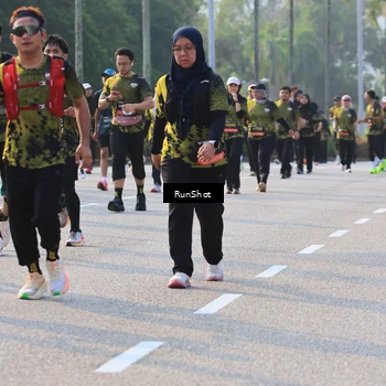 Runner Photo 6998664