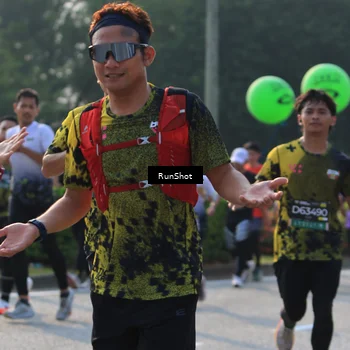 Runner Photo 6998668