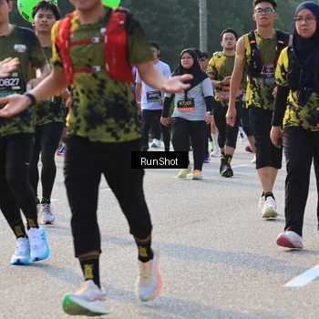 Runner Photo 6998678