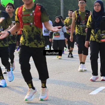 Runner Photo 6998681