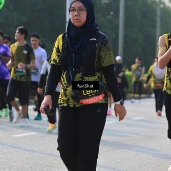 Runner Photo 6998689