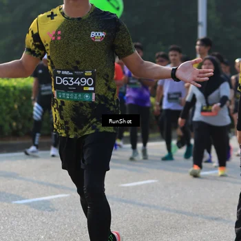 Runner Photo 6998690