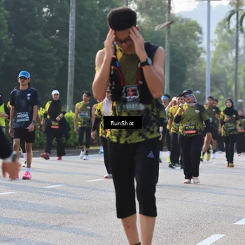 Runner Photo 6998693