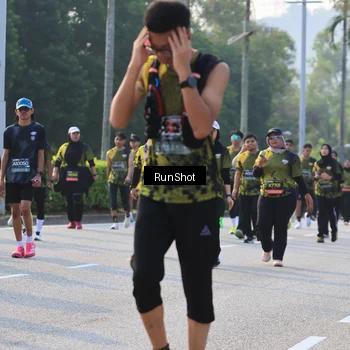 Runner Photo 6998698