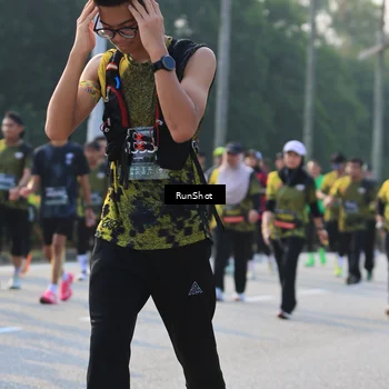 Runner Photo 6998699