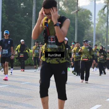 Runner Photo 6998701