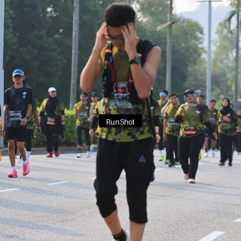 Runner Photo 6998702