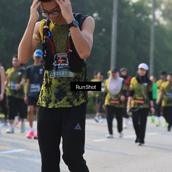 Runner Photo 6998707