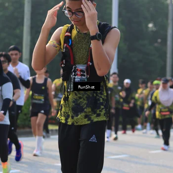 Runner Photo 6998709