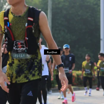 Runner Photo 6998731