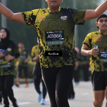 Runner Photo 6998735