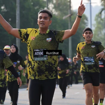 Runner Photo 6998746