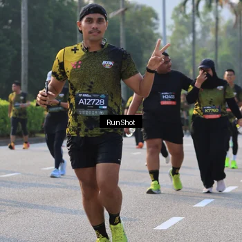 Runner Photo 6998755