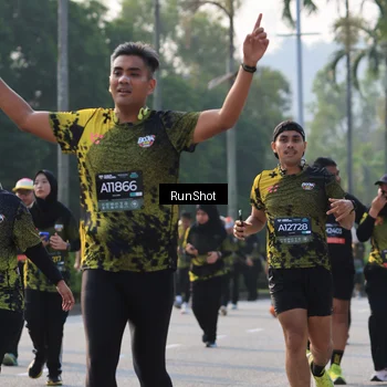 Runner Photo 6998761