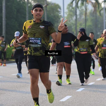 Runner Photo 6998769