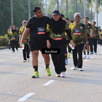 Runner Photo 6998779